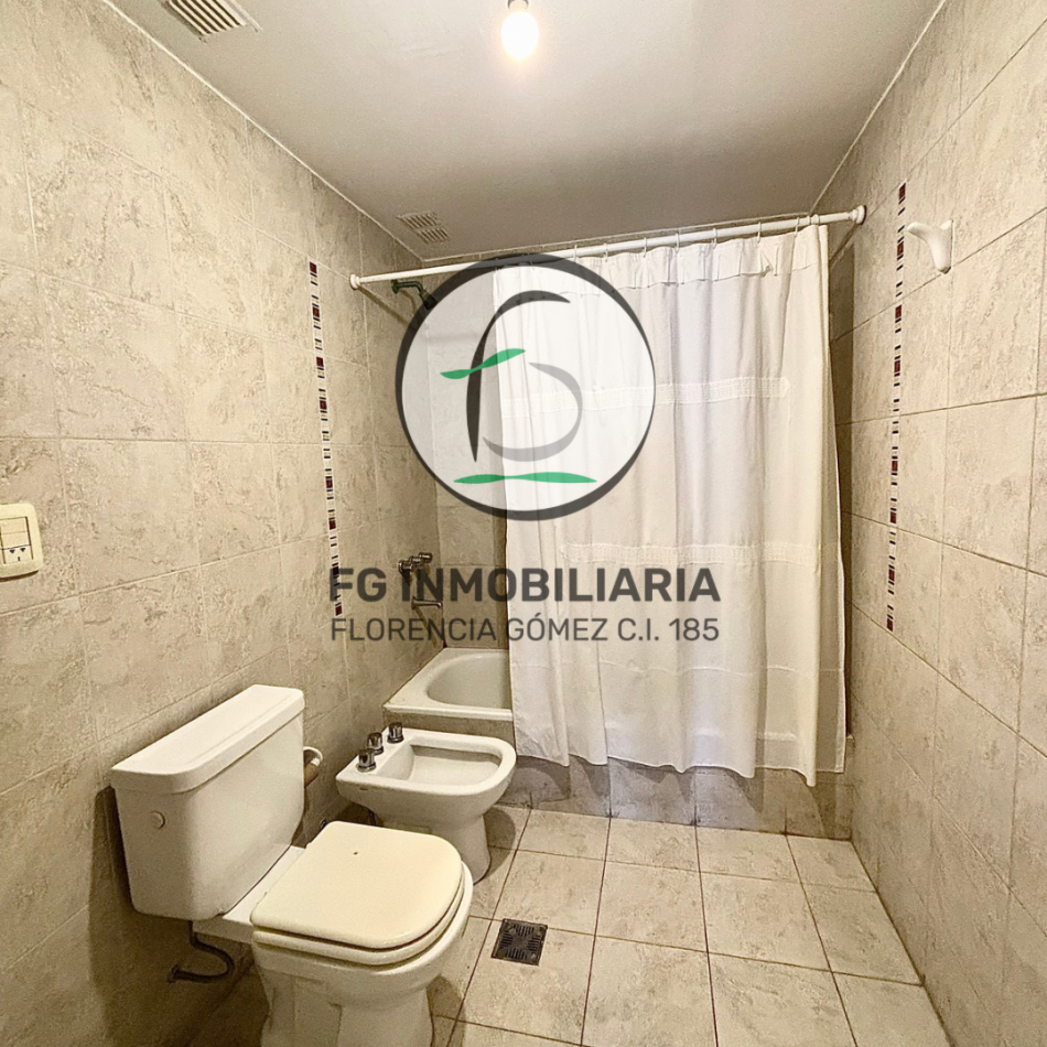 VENTA DEPARTAMENTO 2 DORMITORIOS CON COCHERA - MICROCENTRO