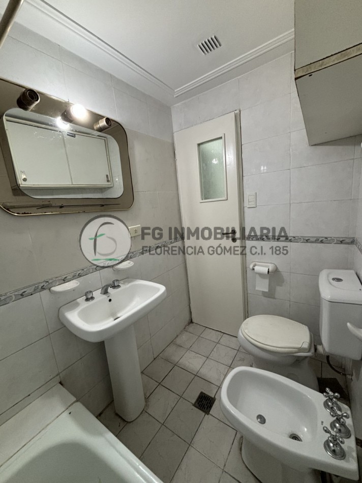 ALQUILER 1 DORMITORIO CON COCHERA