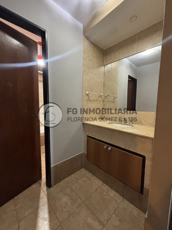 VENTA DUPLEX ZONA NORTE - 3 DORMITORIOS 