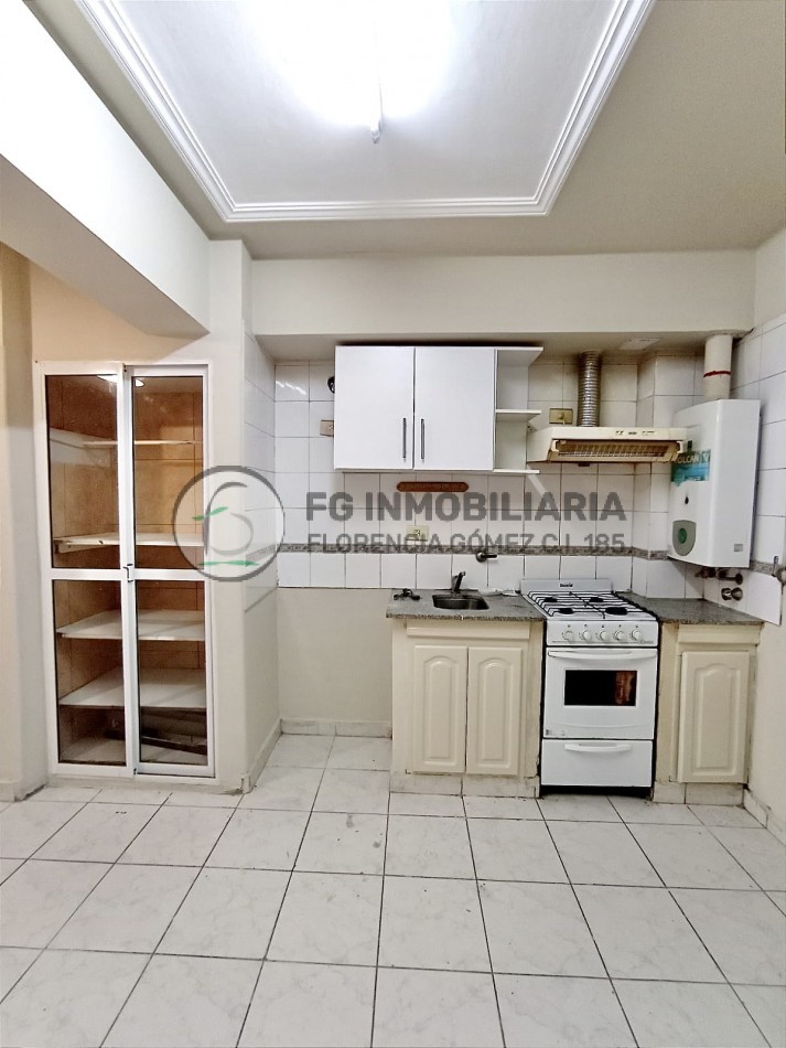 ALQUILER DEPARTAMENTO 1 DORMITORIO CON PATIO CENTRO