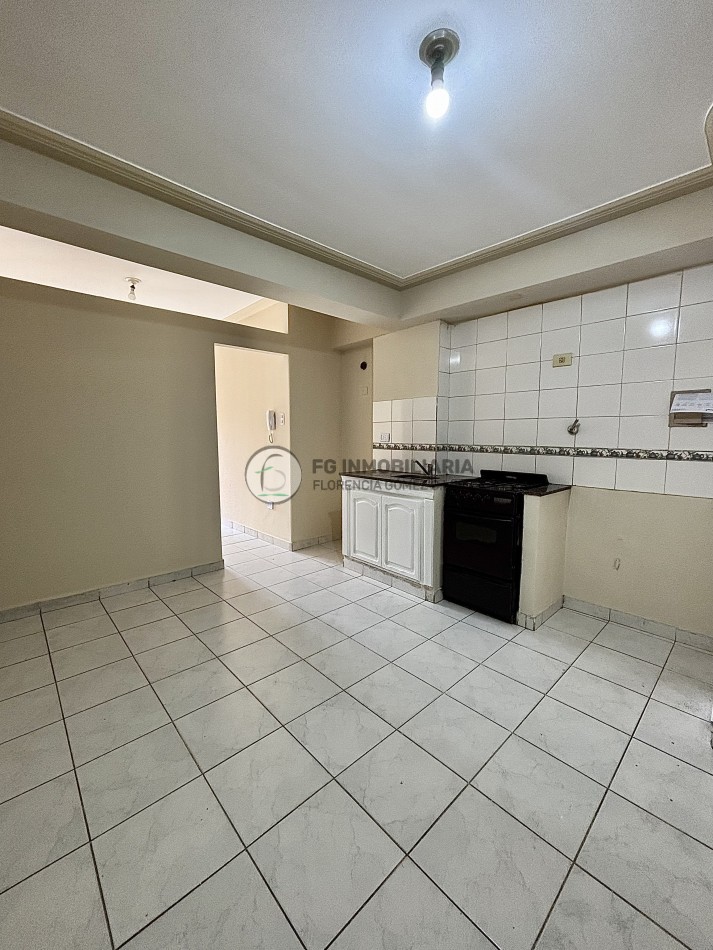 VENTA DEPARTAMENTO GRAL. PAZ 200