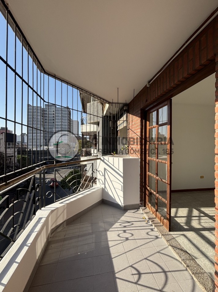 ALQUILER BARRIO SUR 2 DORMITORIOS CON DEPENDENCIA 