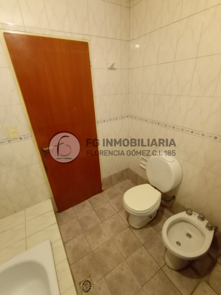 VENTA CASA Godoy Cruz 751
