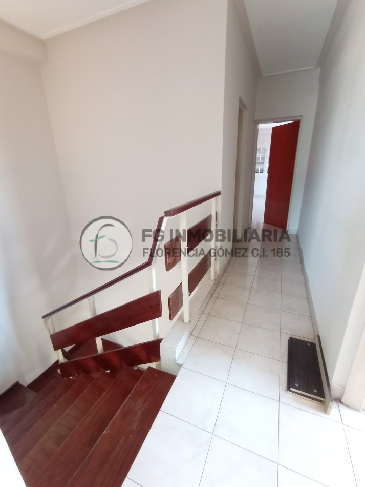 VENTA CASA Godoy Cruz 751