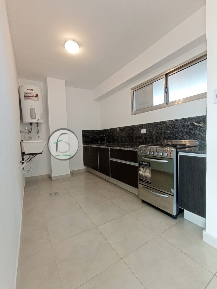 ALQUILER VIVIENDA/COMERCIAL YERBA BUENA