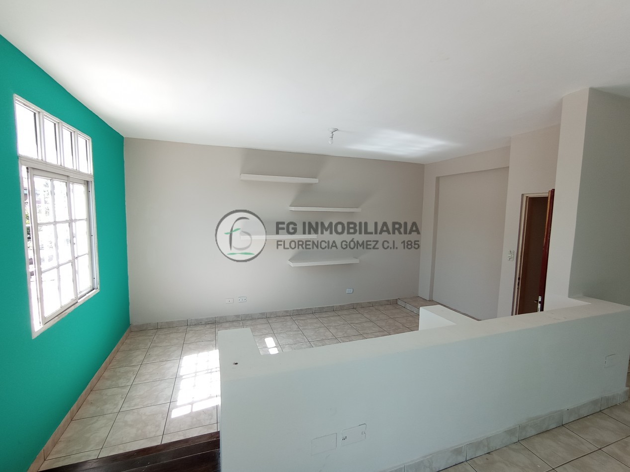 VENTA CASA Godoy Cruz 751