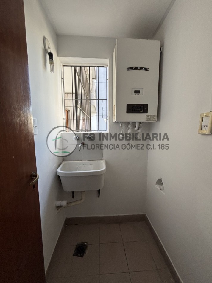 ALQUILER BARRIO SUR 2 DORMITORIOS CON DEPENDENCIA 