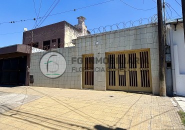 VENTA CASA PH SOBRE AV. ALEM 1500